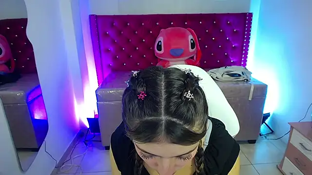 Diamond juliana online show from April 10, 3:12 am