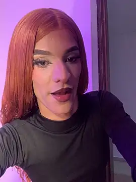 veronicarose  online show from December 15, 2:05 am