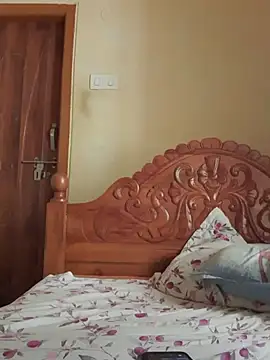 ragnar steamy online show from February 18, 11:39 am