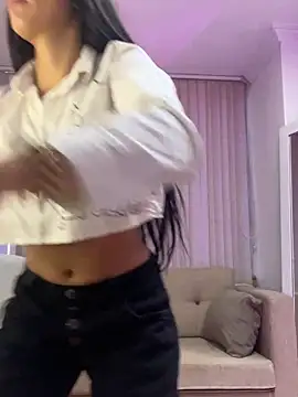 lya  brown online show from March 15, 2:12 pm