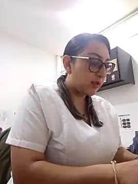 Snapshot of Valeria_montana_ chatting on April 22, 12:07 pm Valeria montana online show from April 22, 12:07 pm