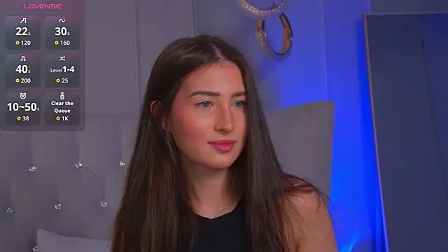 LisaDeviss online show from April 20, 3:37 pm