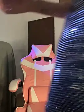 Anne Wyntheris online show from March 8, 3:54 am