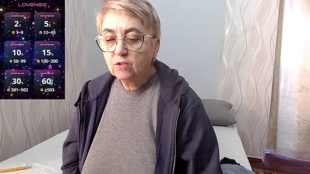 MargaretStar1 online show from January 17, 9:25 am