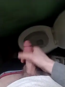 bigjohnson2914 online show from March 17, 7:50 pm