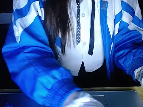 maian love online show from February 15, 7:32 pm