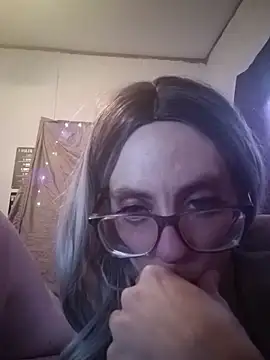 Snapshot of snowbird1117 chatting on January 7, 5:26 pm snowbird1117 online show from January 7, 5:26 pm