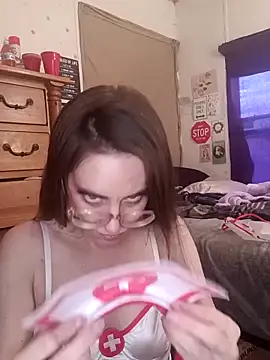 snowbird1117 online show from March 7, 2:36 pm