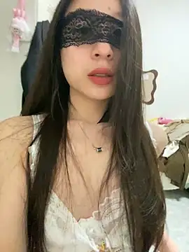 Snapshot of yaqing666 chatting on February 25, 3:43 pm yaqing666 online show from February 25, 3:43 pm