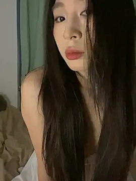 Snapshot of yaqing666 chatting on April 23, 12:29 pm yaqing666 online show from April 23, 12:29 pm
