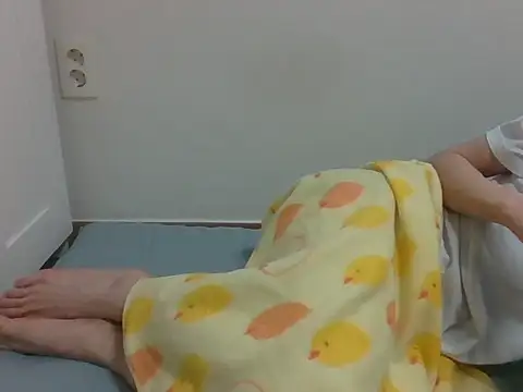 dongjun21 online show from February 25, 10:58 am