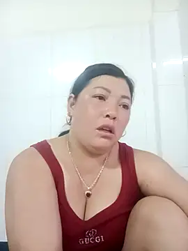 Snapshot of sary-hot2x chatting on April 20, 10:44 pm sary-hot2x online show from April 20, 10:44 pm