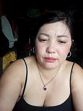 Snapshot of sary-hot2x chatting on April 28, 3:44 am sary-hot2x online show from April 28, 3:44 am