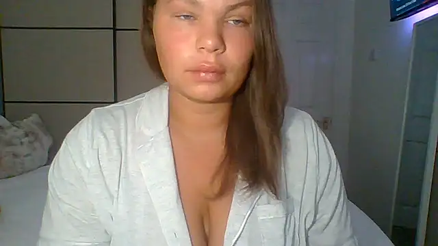 Snapshot of GEMMARMALADE chatting on June 20, 7:33 am GEMMARMALADE online show from June 20, 7:33 am