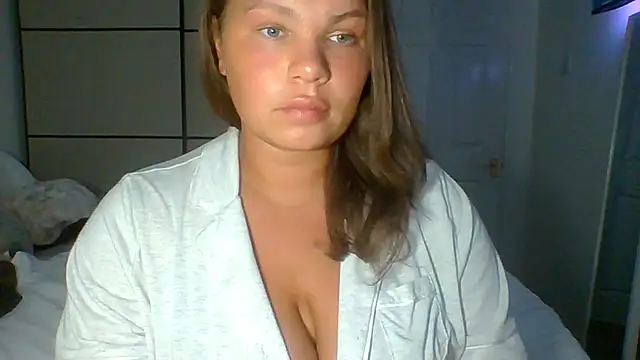 Snapshot of GEMMARMALADE chatting on June 20, 7:49 pm GEMMARMALADE online show from June 20, 7:49 pm