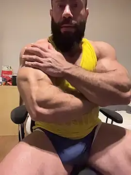 Snapshot of stylesexy chatting on February 16, 7:43 pm stylesexy online show from February 16, 7:43 pm