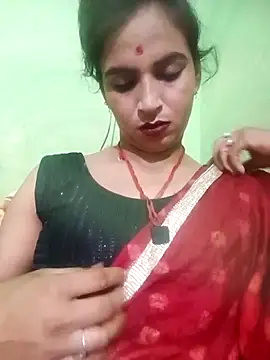 Snapshot of Big_soniya55A chatting on May 8, 2:55 pm Big soniya55A online show from May 8, 2:55 pm