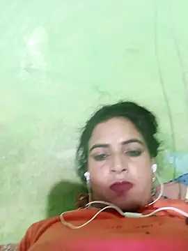 Snapshot of Big_soniya55A chatting on May 9, 4:12 pm Big soniya55A online show from May 9, 4:12 pm