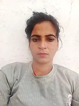 Snapshot of Big_soniya55A chatting on May 17, 2:09 am Big soniya55A online show from May 17, 2:09 am