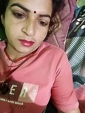 Snapshot of Big_soniya55A chatting on June 5, 12:28 am Big soniya55A online show from June 5, 12:28 am