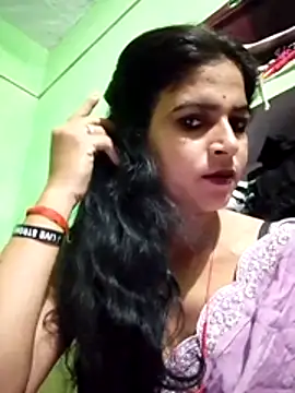 Snapshot of Big_soniya55A chatting on August 3, 10:57 pm Big soniya55A online show from August 3, 10:57 pm