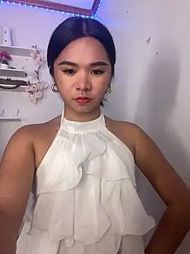 Snapshot of voganmarie chatting on June 10, 2:49 pm voganmarie online show from June 10, 2:49 pm