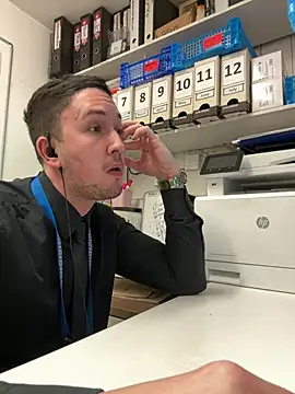 dirtyanal23 online show from February 16, 7:43 pm