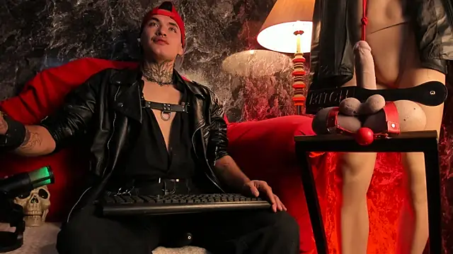 AlecBanne online show from March 21, 6:33 pm