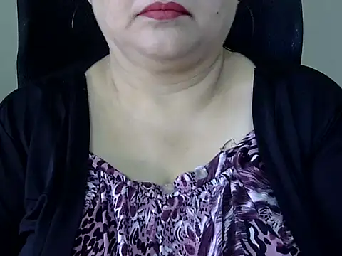 Snapshot of Soniya_Sha chatting on May 6, 6:52 am Soniya Sha online show from May 6, 6:52 am