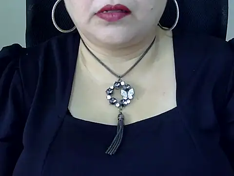 Snapshot of Soniya_Sha chatting on May 13, 7:28 am Soniya Sha online show from May 13, 7:28 am