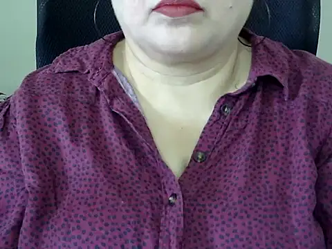 Snapshot of Soniya_Sha chatting on May 16, 8:33 am Soniya Sha online show from May 16, 8:33 am