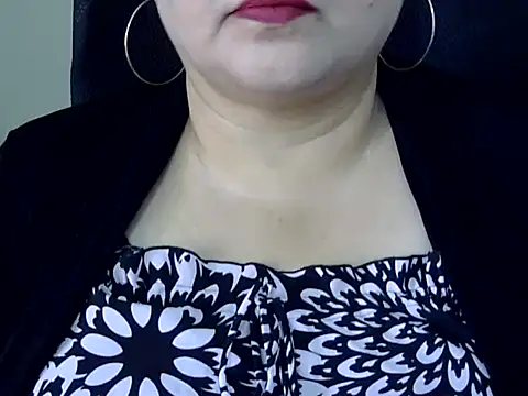 Snapshot of Soniya_Sha chatting on May 25, 6:52 am Soniya Sha online show from May 25, 6:52 am