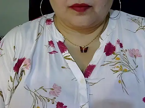 Snapshot of Soniya_Sha chatting on May 26, 1:51 pm Soniya Sha online show from May 26, 1:51 pm