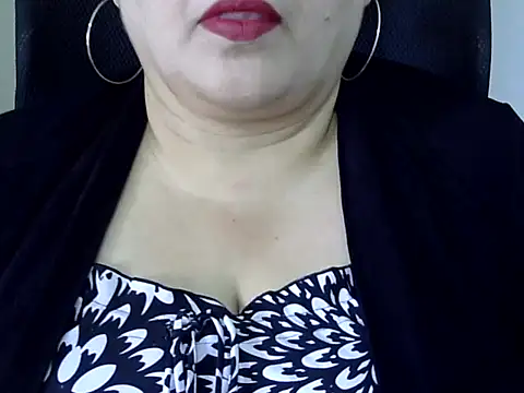 Snapshot of Soniya_Sha chatting on June 2, 7:43 am Soniya Sha online show from June 2, 7:43 am
