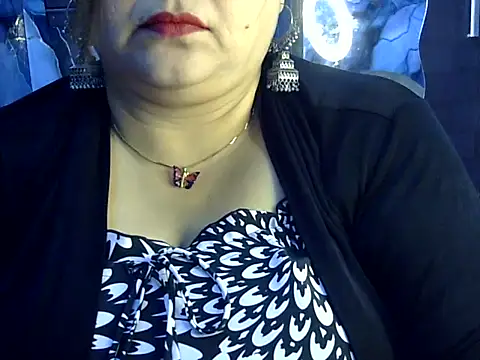 Snapshot of Soniya_Sha chatting on July 2, 8:53 am Soniya Sha online show from July 2, 8:53 am