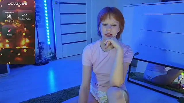 Snapshot of Lace_Thrill chatting on June 26, 9:30 pm Lace Thrill online show from June 26, 9:30 pm