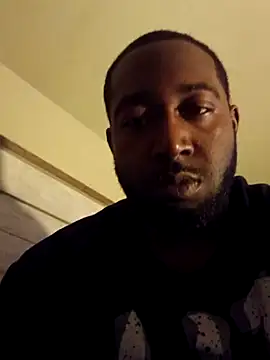 iLOVETRAY96 online show from December 21, 4:41 am