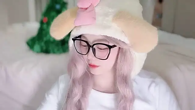 Snapshot of fayebabe chatting on December 16, 1:27 pm fayebabe online show from December 16, 1:27 pm