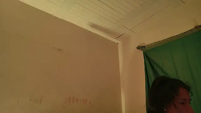 MoonLipsON- online show from April 12, 5:23 am