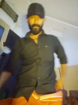 Snapshot of Bigkannan chatting on July 22, 8:11 pm Bigkannan online show from July 22, 8:11 pm