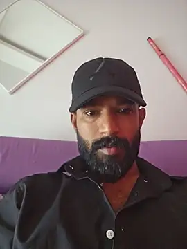 Snapshot of Bigkannan chatting on July 23, 9:40 am Bigkannan online show from July 23, 9:40 am