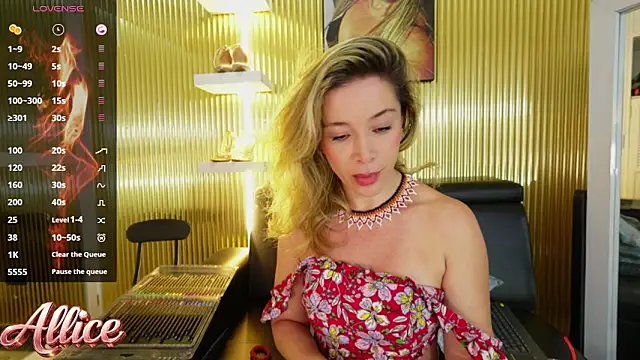 Allice mommy online show from March 9, 7:18 pm