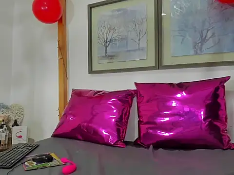 Samantha Ortiz69 online show from March 12, 5:57 am