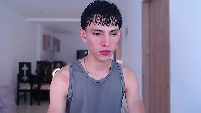 andrew courtzz online show from January 17, 8:34 pm