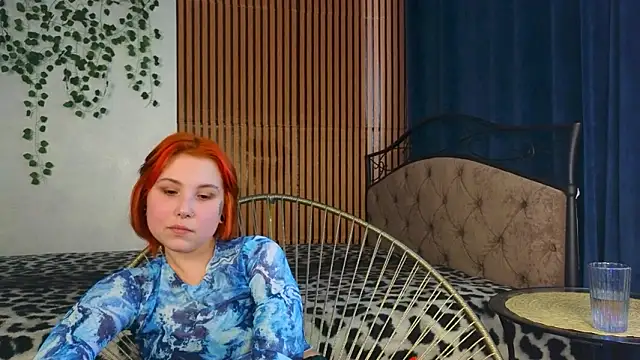 RavenOpaline online show from March 2, 7:15 am