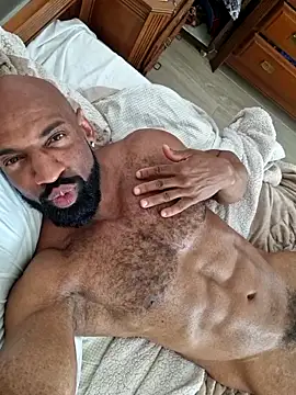 baddblake43 online show from April 18, 12:09 pm