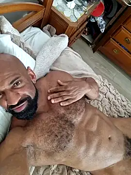 baddblake43 online show from April 19, 10:36 am