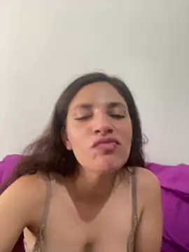 Snapshot of Marestrella-25 chatting on February 5, 2:00 pm Marestrella-25 online show from February 5, 2:00 pm