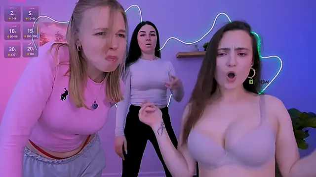 jenna elayne online show from April 19, 12:26 pm