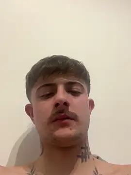 Snapshot of Jason_offizell chatting on February 25, 8:07 pm Jason offizell online show from February 25, 8:07 pm